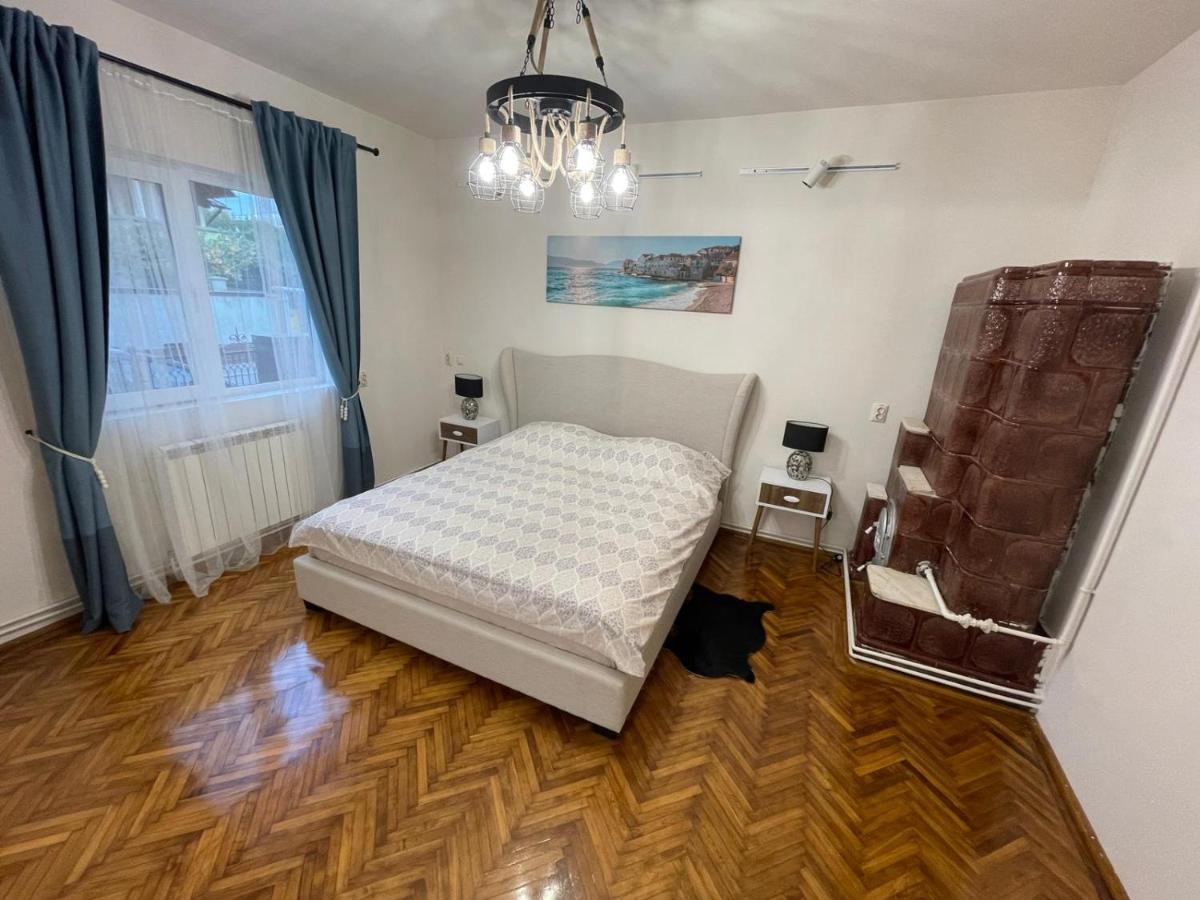 Premier Rooms Ploieşti Eksteriør billede